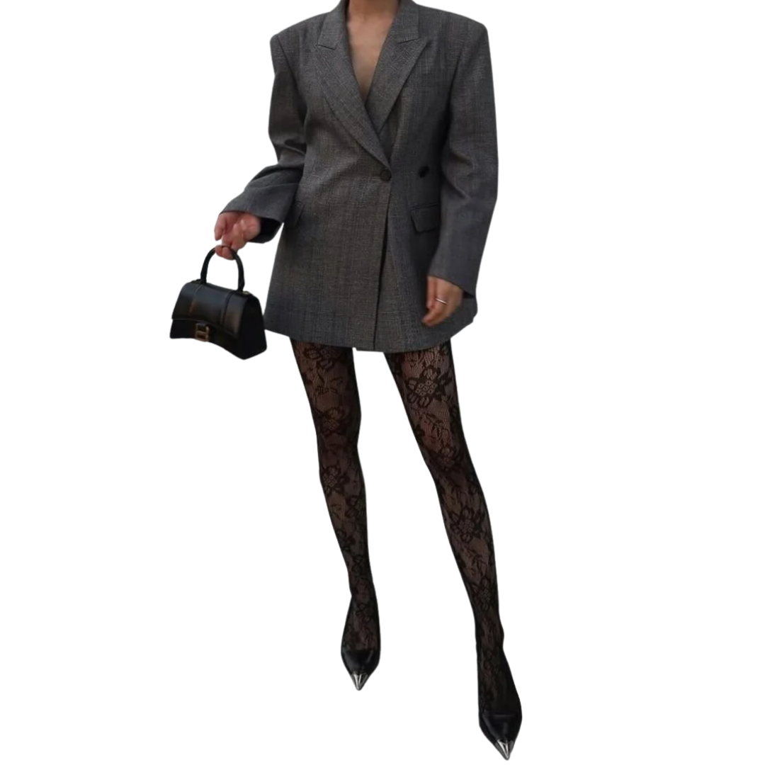 Pova Siyah Dantelli Külotlu Çorap