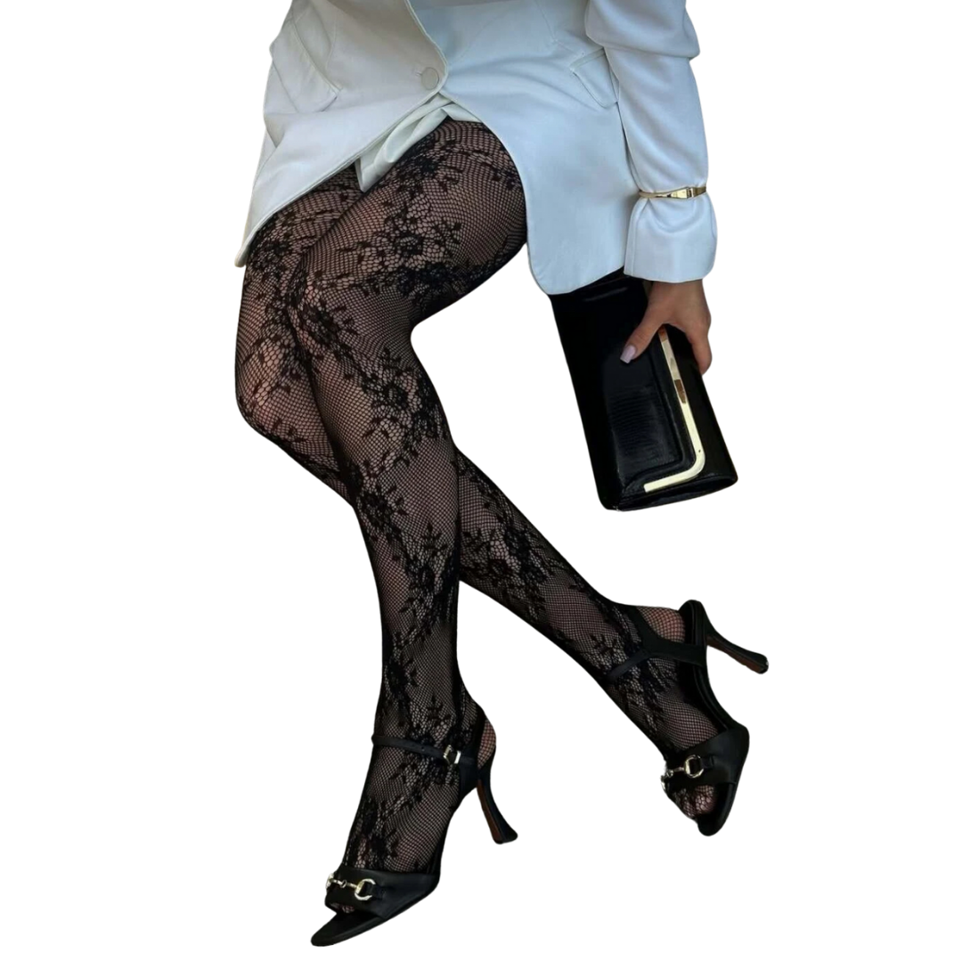 Sona Siyah Dantelli Külotlu Çorap